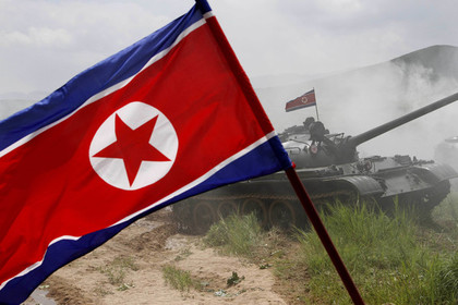 Северная Корея провела военные учения с артиллерийскими стрельбами
