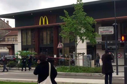 СМИ сообщили о взрыве в одном из ресторанов McDonald's во Франции