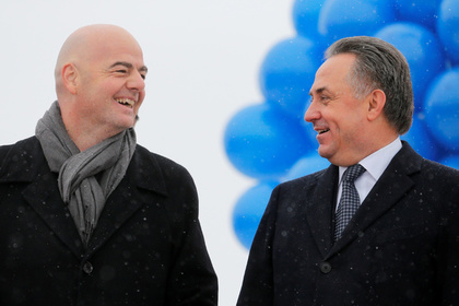 Президент ФИФА Джанни Инфантино (слева) и Виталий Мутко