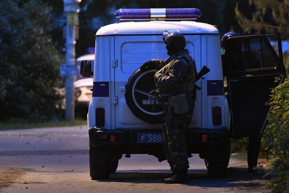 Ограбившие ювелирный салон в Волгоградской области налетчики ранили полицейского