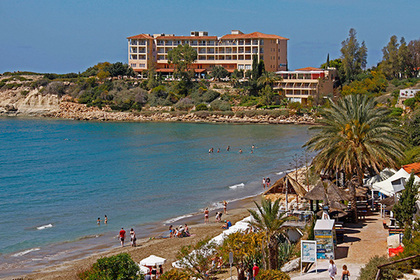 «Отравившиеся» британцы стоили кипрским отелям 5 миллионов евро