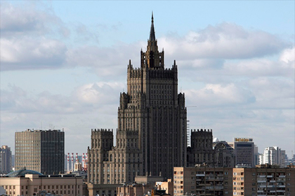 МИД пригласил в Россию подвергшегося нападкам в сети украинского летчика