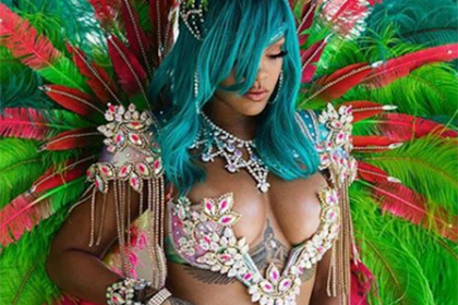 Фото Рианны в бикини во время карнавала набрали семь миллионов лайков