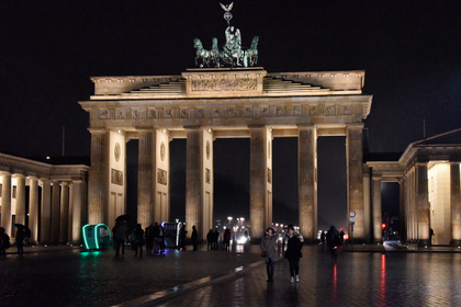 В Берлине отказались подсвечивать Бранденбургские ворота в цвета флага Испании