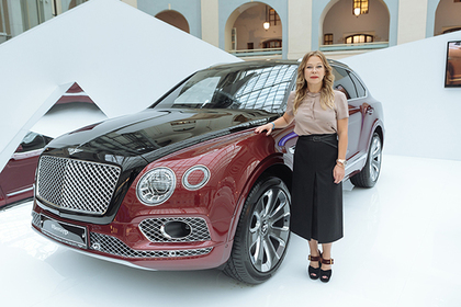 В Россию привезли уникальный Bentley Bentayga Mulliner