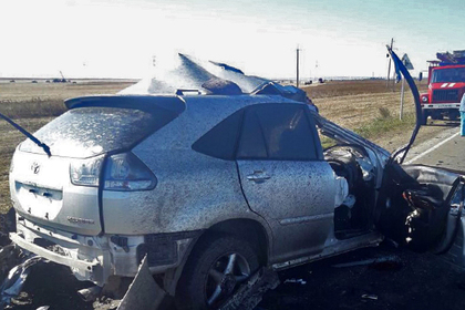 Три автомобиля столкнулись в Амурской области