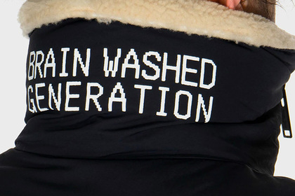 Японцы выпустили одежду для «поколения с промытыми мозгами»