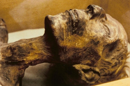 В Киргизии потребовали вернуть в музей закопанную по закону шариата мумию