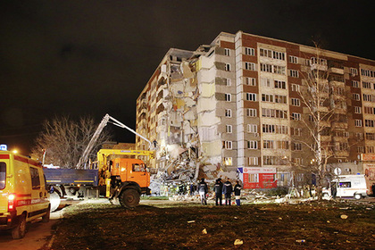 Число погибших при обрушении дома в Ижевске увеличилось до трех