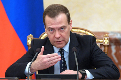 Медведев придумал новый способ обойти санкции