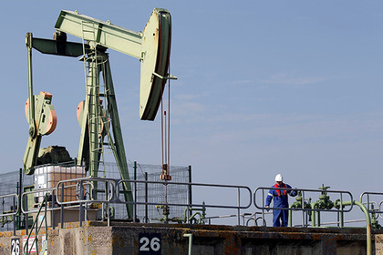 Нефть подорожала до уровня 2015 года