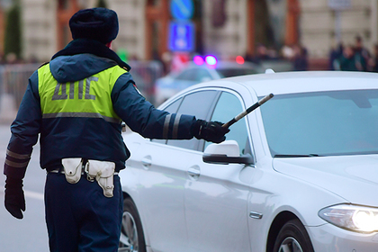 Эстонец угнал машину с пенсионеркой в Ленобласти