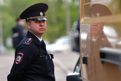 Сибирского полицейского лишили премии за улыбку