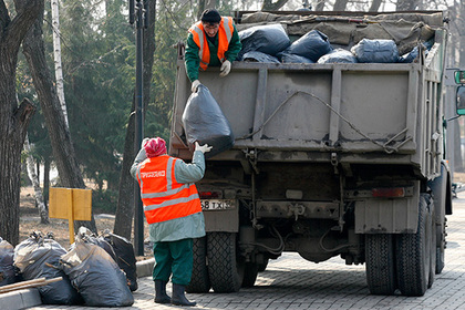 Петербуржцев напугали резким ростом мусорного тарифа