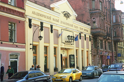 ФСБ раскрыла крупное хищение в Малом драматическом театре Петербурга