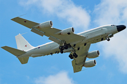 Самолеты НАТО провели разведку в Донбассе и у границ России
