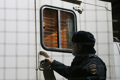 У петербуржца похитили три рубля стоимостью более полумиллиона