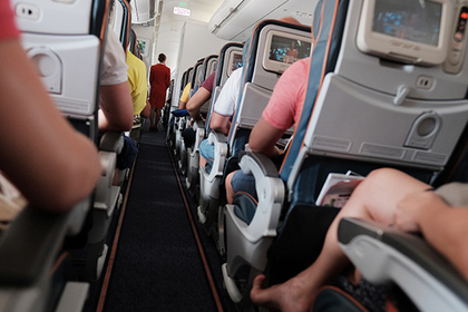 Назван процент занимавшихся сексом в самолете пассажиров