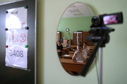 Власти Татарстана отреагировали на раздевание школьницы перед ЕГЭ