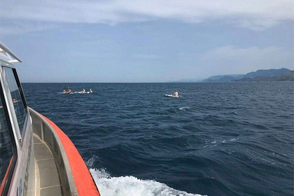 Десять россиян унесло в море в Черногории