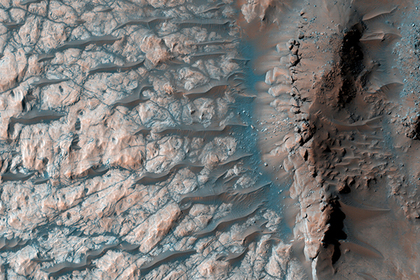 На Марсе нашли источник воды и инопланетной жизни