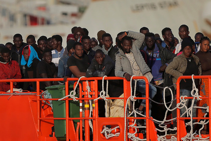 В Италии запретили спасать утопающих беженцев