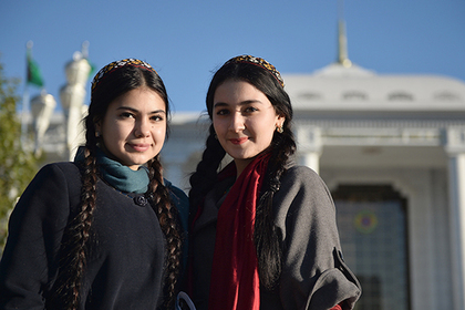 Власти Туркмении запретили выезд за границу большинству граждан