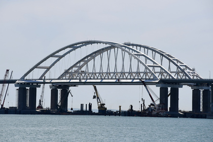 Карты Google подписали Крымский мост на украинском языке