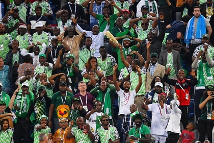 Полторы сотни обманутых нигерийских болельщиков улетели из России