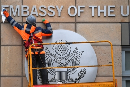 В американском посольстве в Москве разоблачили агента российской разведки