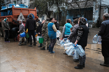 Жители Сочи пожаловались на отсутствие помощи после наводнения