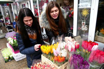 На Украине предложили отказаться от праздника 8  Марта из-за России