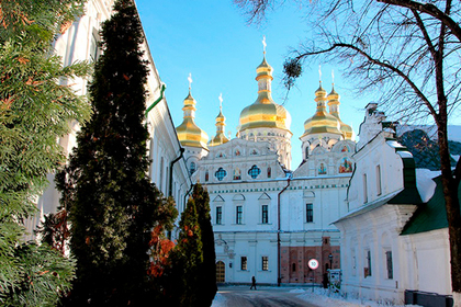 Украинская православная церковь разорвала связи с Константинополем
