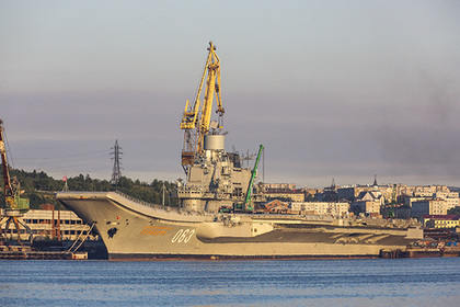 Раскрыта стоимость ремонта пробитого «Адмирала Кузнецова»