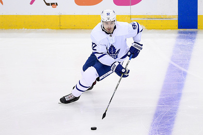Дженнифер Лопес отказала российскому игроку НХЛ в автографе