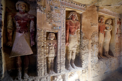 В Египте нашли нетронутой четырехтысячелетнюю гробницу жреца