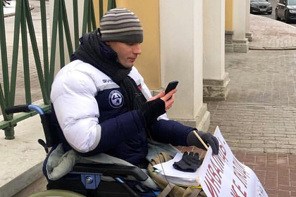 Общественник из Санкт-Петербурга объявил голодовку в поддержку инвалидов