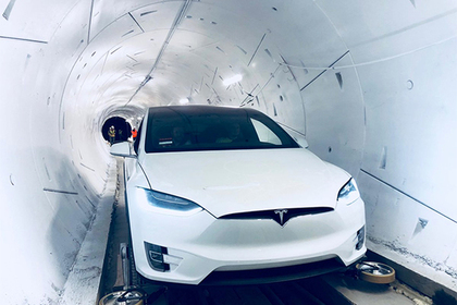 Илон Маск открыл первый скоростной туннель под землей