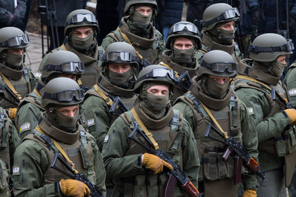 Украинские солдаты разгромили базу отдыха на границе с Крымом