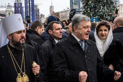 Порошенко рассказал о корчащемся от украинской автокефалии Кремле
