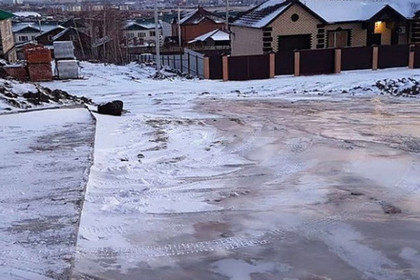 Власти отчитались о горке из заледеневших нечистот в Амурской области