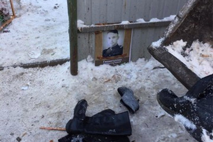 Портреты ветеранов из «Бессмертного полка» выкинули на помойку