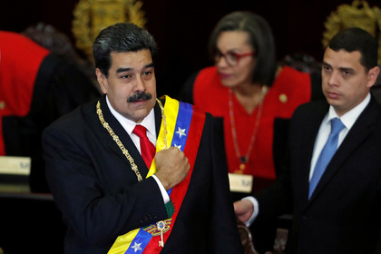 Мадуро захотел встретиться с политическим оппонентом голым