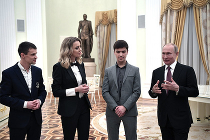 Путин посоветовал бизнесменам не «быть самым богатым парнем на кладбище»