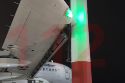 Появились подробности столкновения российского самолета с фонарным столбом