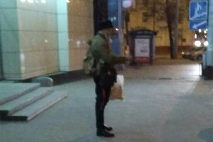 В Минске снова сбили шапку с казака