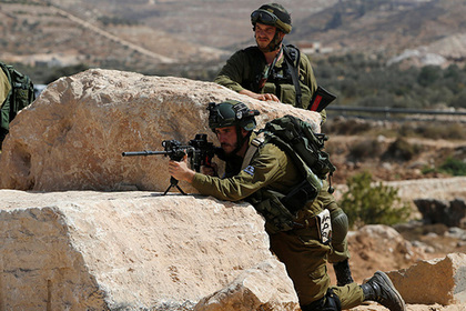 Израиль отправил к сектору Газа войска