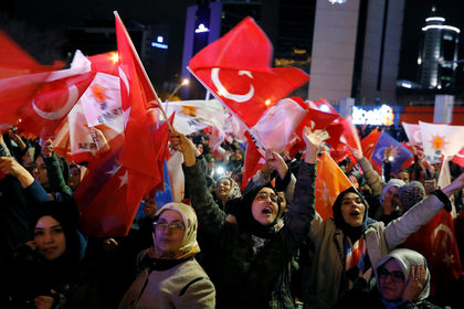 Соратники Эрдогана решили биться за Стамбул
