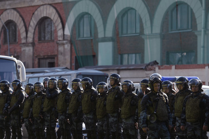 Российские полицейские всю ночь учились воевать против солдат НАТО