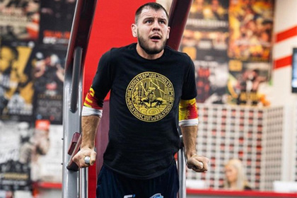 UFC запретил украинскому бойцу выйти в октагон под песню «День Победы»